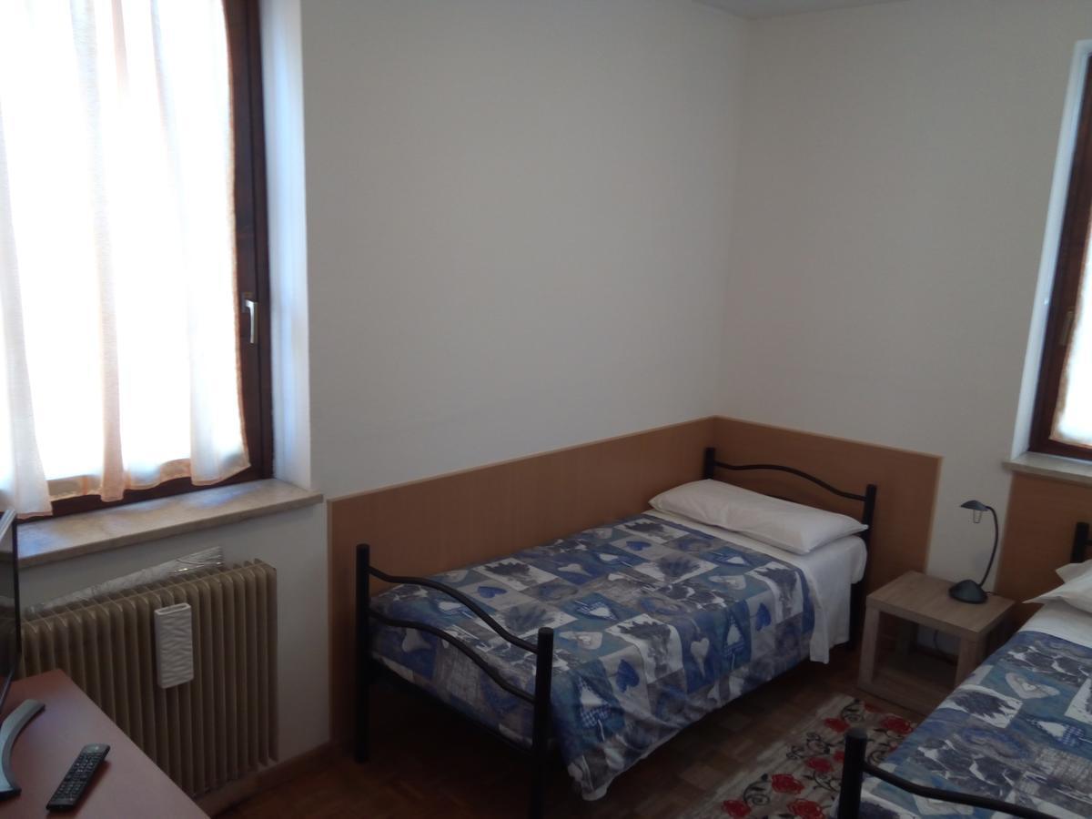 Alloggio Ponte Dei Cavalleggeri Hotel Trydent Zewnętrze zdjęcie